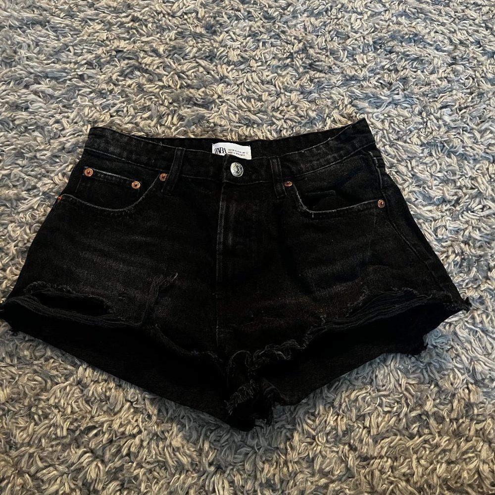 zara distressed black denim jean shorts size 6 28